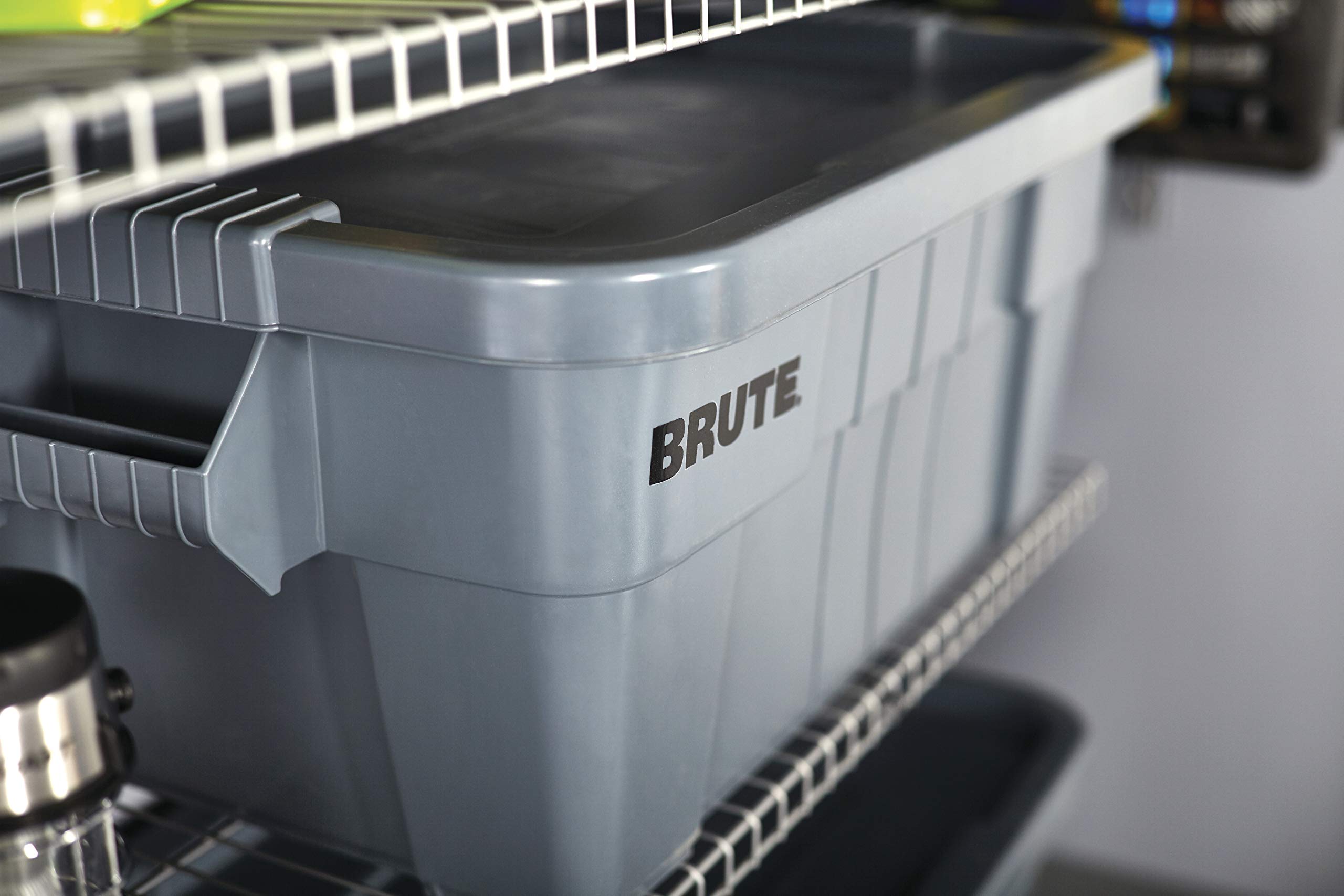 Rubbermaid Commercial Products BRUTE Tote Storage Bin with Lid, 14-Gallon, White, Rugged/Reusable Boxes for Moving/Camping/Garage/Basement Storage, Pack of 6 - Image 6